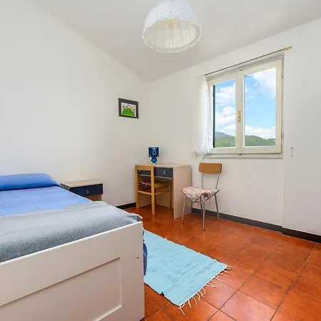 Apartment 309 - Casa Mirella, Relax Con Vista Su Mare E Natura, 7 Minuti Di Auto Dal Centro E Dal Mare E Di