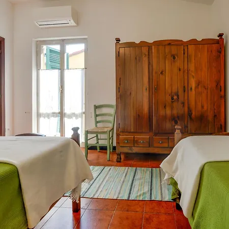 309 - Casa Mirella, Relax Con Vista Su Mare E Natura, 7 Minuti Di Auto Dal Centro E Dal Mare E Di *